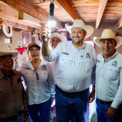 Continúan Manolo y Tomás 4