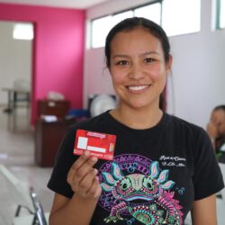Credencializan para el “Aquí Vamos Gratis” en el Ateneo Fuente