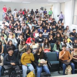 Credencializan para el “Aquí Vamos Gratis” en el Ateneo Fuente1