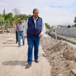 Cumple Tomás Gutiérrez con colonos de Cañadas del Mirador y Jardines de Analco
