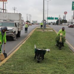 Da respuesta Javier Díaz; atiende espacios públicos con ‘Aquí Andamos’1