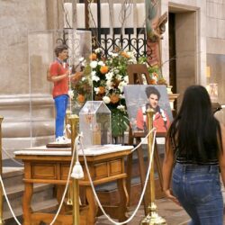 Exponen en Saltillo reliquia del nuevo santo millennial, Carlo Acutis; fieles buscan nueva experiencia espiritual3