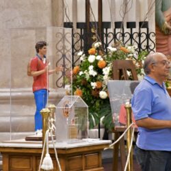 Exponen en Saltillo reliquia del nuevo santo millennial, Carlo Acutis; fieles buscan nueva experiencia espiritual5