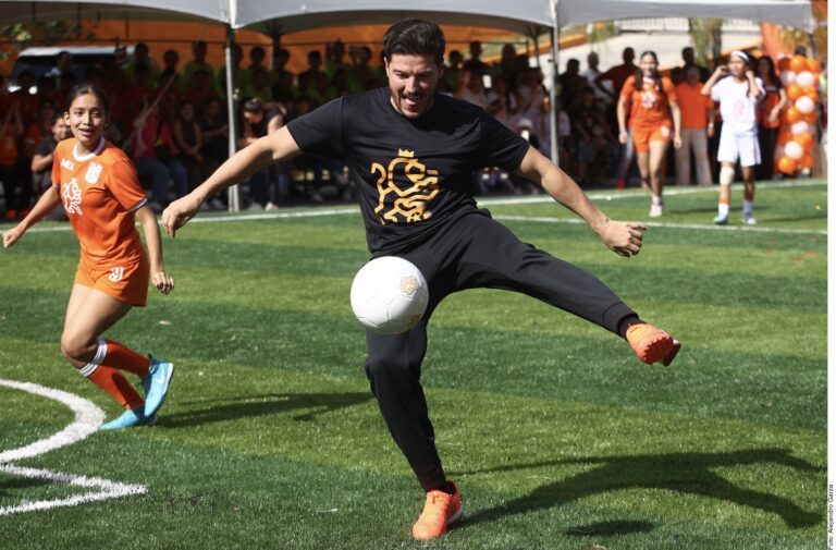 Gobierno de Nuevo León reportó terminadas 220 canchas previo a Mundial