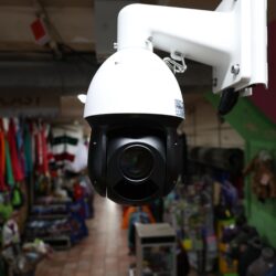 Instalan cámaras de videovigilancia en el Mercado Juárez1