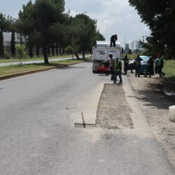 Intensifica Gobierno de Saltillo trabajos de bacheo en calzada Antonio Narro