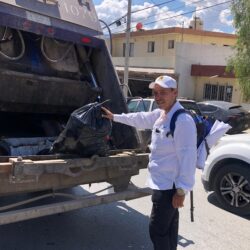 Limpian voluntarios saltillenses el Cerro del Pueblo 1