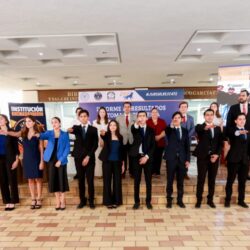 Rector de la UAdeC entrega mobiliario en la Facultad de Jurisprudencia6