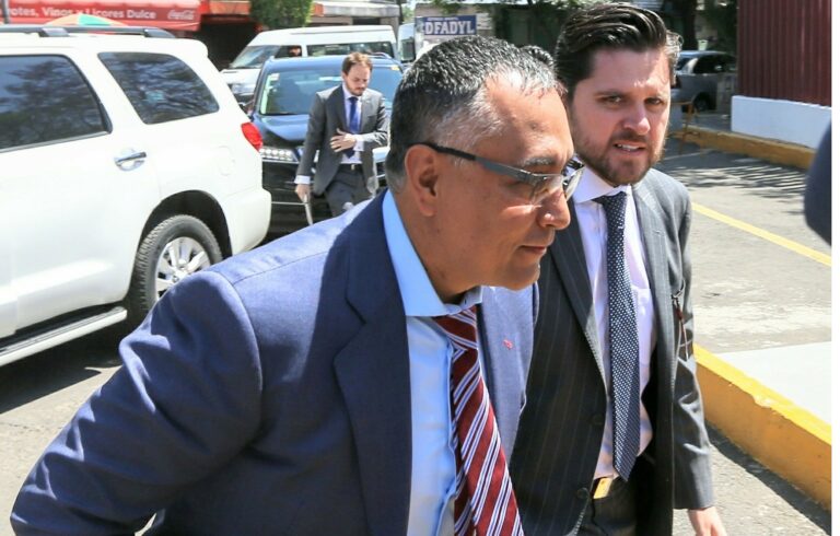 Sabía Nahle de huachicol fiscal desde 2018, dice Trauwitz