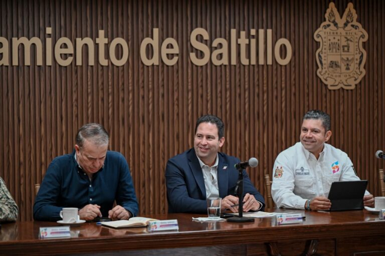 Trabajamos coordinados por la seguridad de Saltillo: Javier Díaz