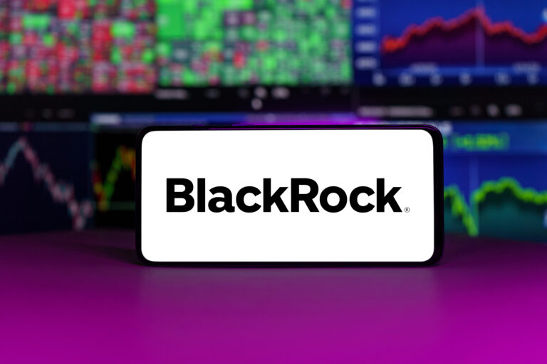 BlackRock invertirá capital significativo para mejorar los retornos de inversión de los inversores mexicanos
