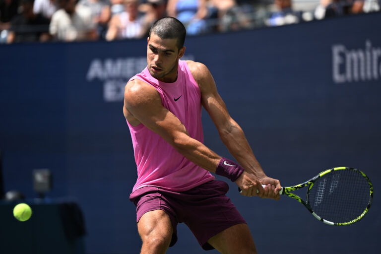Carlos Alcaraz es campeón del Torneo de Tokio