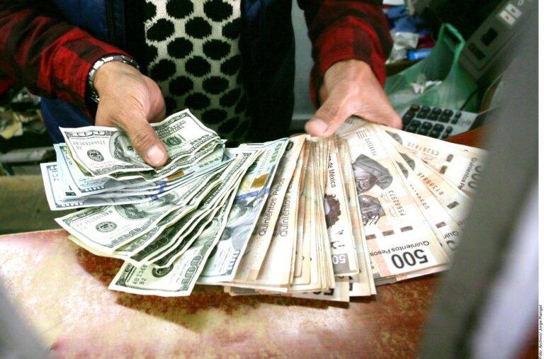 Cayeron un 5.5 % las remesas enviadas a México en el 2025