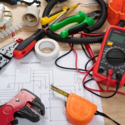 checklist-materiales-electricos-basicos-instalaciones-nuevas