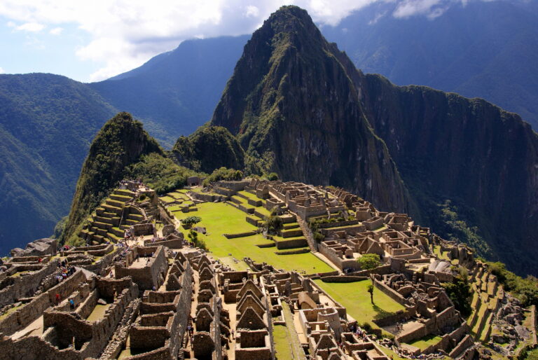 Exhortan a Perú a mejorar la gestión y protección de Machu Picchu