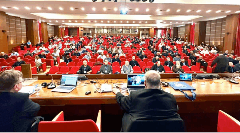 Exorcistas de todo el mundo se reúnen en Roma: de esto hablaron y este fue el mensaje que les dio el papa