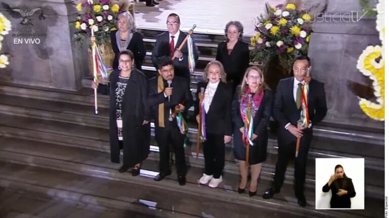 Festejan ministros en restaurante de lujo