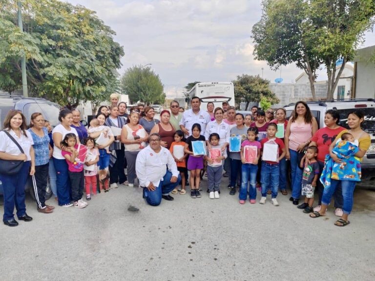 PRI Ramos Arizpe entrega más de 450 paquetes escolares en colonias y ejidos