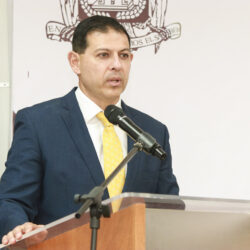 rector de la uadec 5