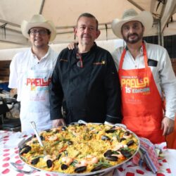 Asisten miles de personas al Festival de la Paella 20255
