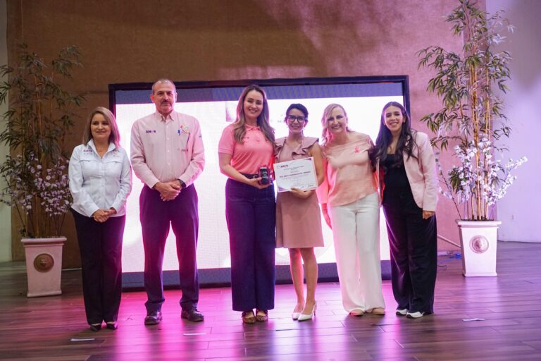 Concientiza DIF Saltillo sobre la prevención del cáncer de mama