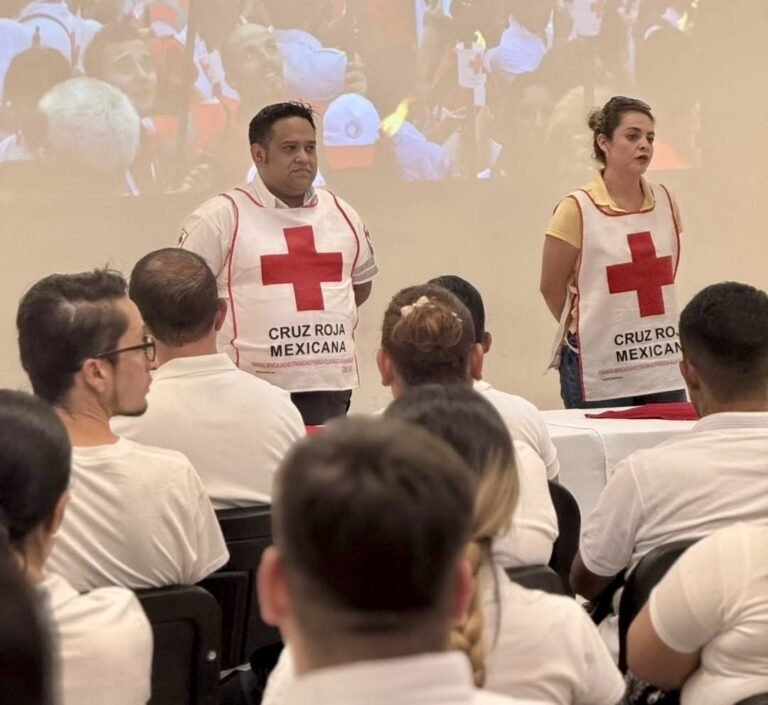 Cruz Roja en Saltillo da la bienvenida a nueva generación de Técnicos en Urgencias Médicas
