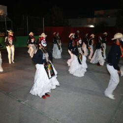 Disfrutan en la Saltillo 2000 “Historias de vida y muerte”2