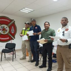 Elementos del Cuerpo de Bomberos de Torreón toman curso