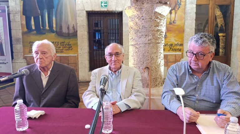 En Saltillo, presentan libro «La Guayulera. Antología» 