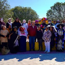 Entre disfraces y convivencia, agradecen a mujeres de “Ola Verde” su trabajo3