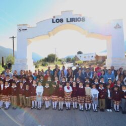 Entrega alcaldesa Ana Karen Arco de Bienvenida en Los Lirios4