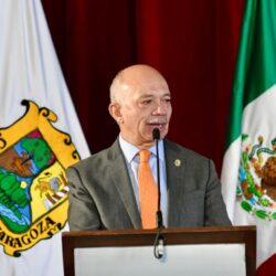 Entregan reconocimientos a notarias y notarios con más de 30 años de labor en Coahuila3