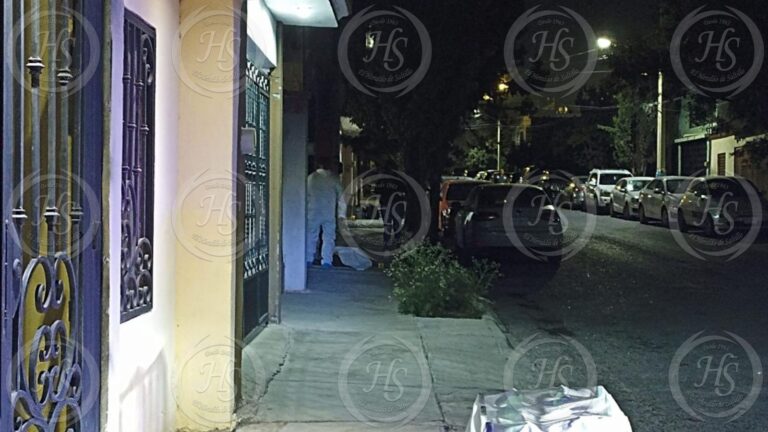 Hombre muere apuñalado durante riña en Saltillo