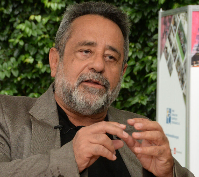 Indagan la formación de nubes moleculares, cunas donde nacen las estrellas