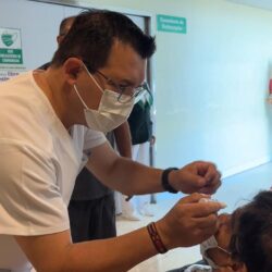 Mejora IMSS Coahuila la calidad de vida de 2 mil 100 pacientes con colocación de lente intraocular