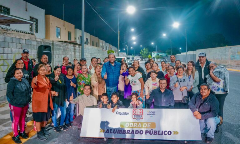 Obra tras obra Ramos se transforma; nuevo alumbrado en la colonia Revolución