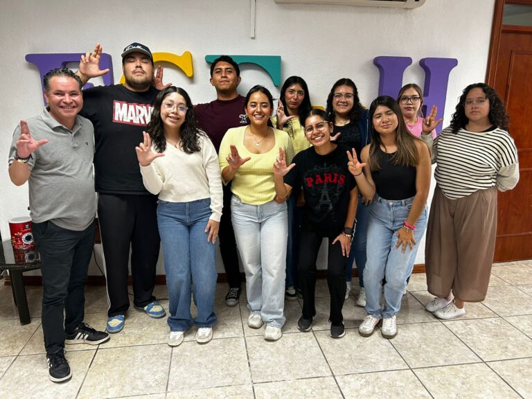 Organizan universitarios colecta para apoyar niñas de Aldea Infantil en Saltillo 