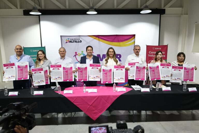 Presentan Javier y Luly convocatorias para Premio de la Inclusión y Premio al Voluntariado