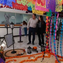 Realizan Concurso de Altares de Muerto “Por Amor a Nuestras Tradiciones”