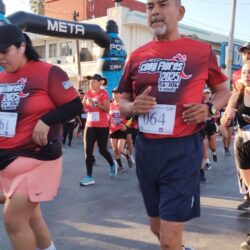 Realizan con éxito la carrera Chuy Flores 20255