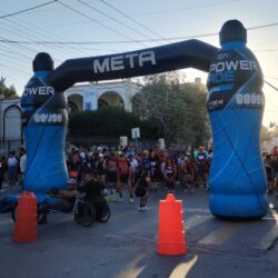 Realizan con éxito la carrera Chuy Flores 20259