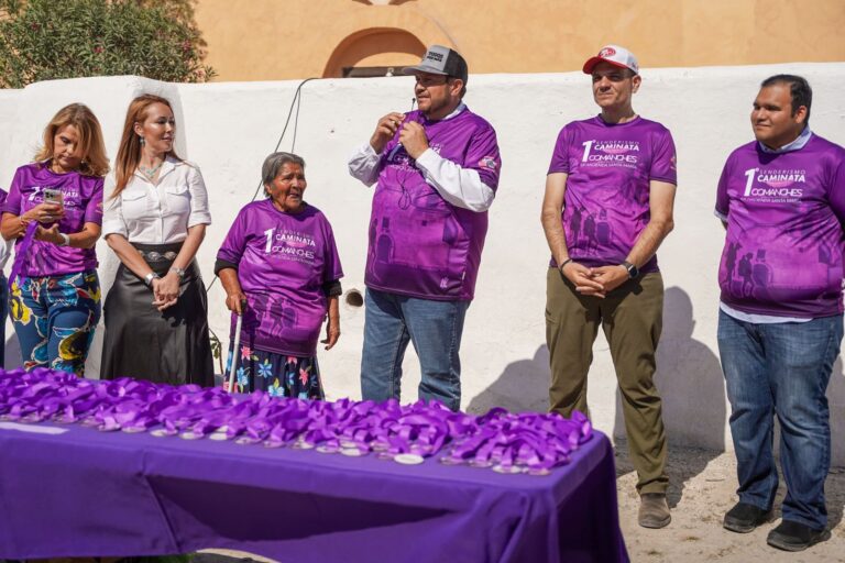 Reconoce Tomás Gutiérrez valores impulsados en la Primera Caminata Comanche