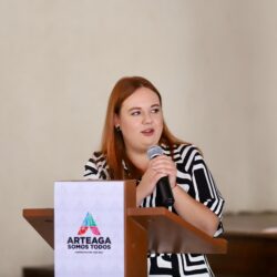 Reconoce gobierno municipal de Arteaga a médicos por su vocación y servicio3