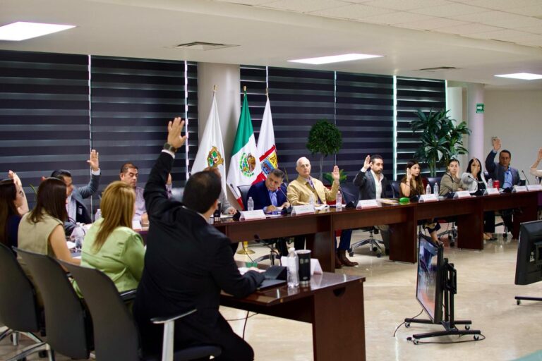 Aprueba el Cabildo de Torreón iniciativas en favor de la seguridad vial, la educación y la vivienda digna