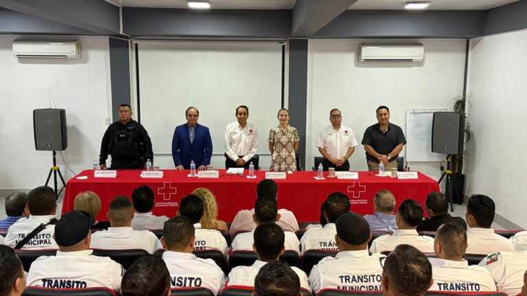 Capacitan en primeros auxilios a 150 elementos de Tránsito y Vialidad de Torreón