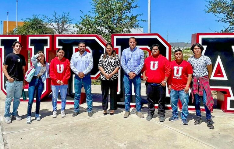 Colabora Municipio con la UPRA en mantenimiento de espacios deportivos