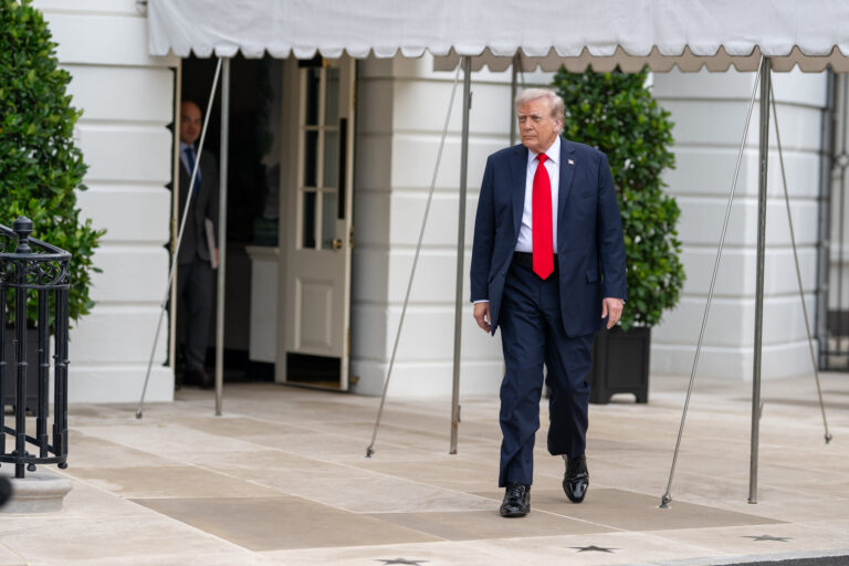 Donald Trump asistirá a la firma del acuerdo de paz entre Camboya y Tailandia