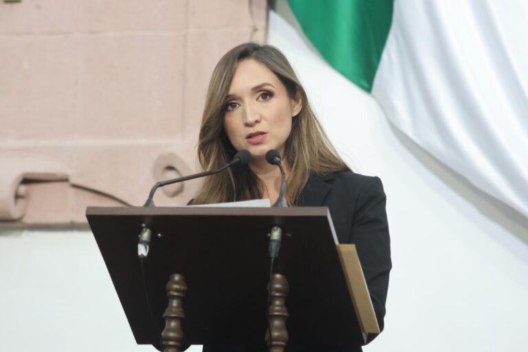 Edna Dávalos propone reforzar la promoción, la supervisión y la instalación de áreas de lactancia en los centros de trabajo