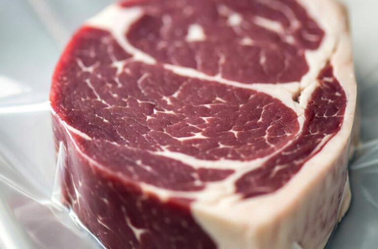 Estudio revela que uno de cada cinco casos de infección urinaria está relacionada con el consumo de carne contaminada