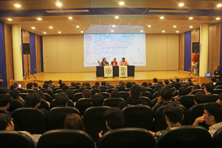 Llevan al Campus Arteaga de la UA de C la Jornada de Salud Mental “Mente de Lobo”